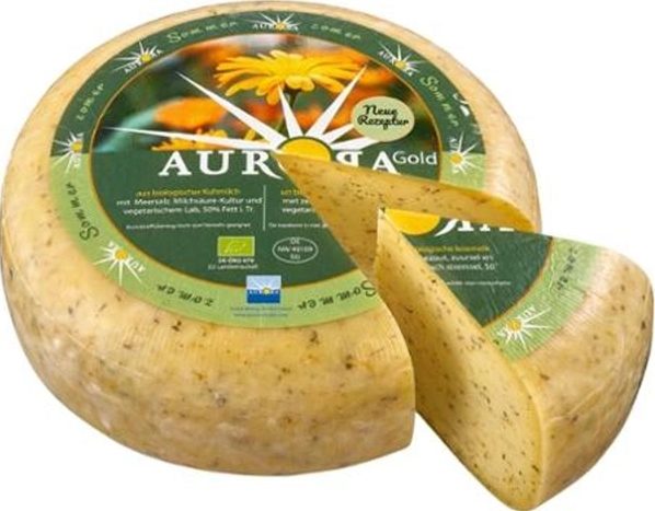 Sommerkäse mit Ringelblume