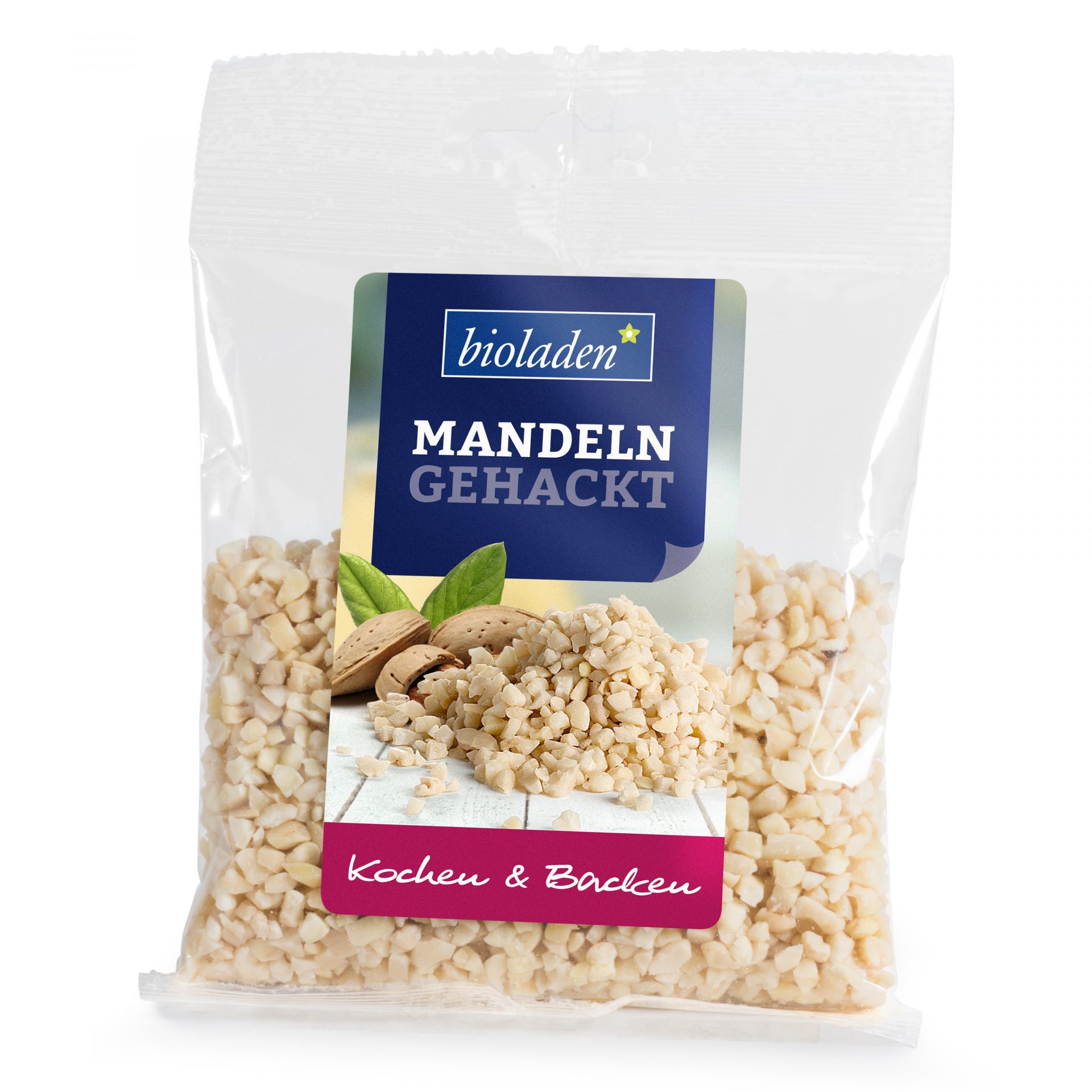 Mandeln blanchiert, gehackt